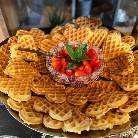 Bed and Breakfast Garni Marianne Malles Venosta Esterno foto