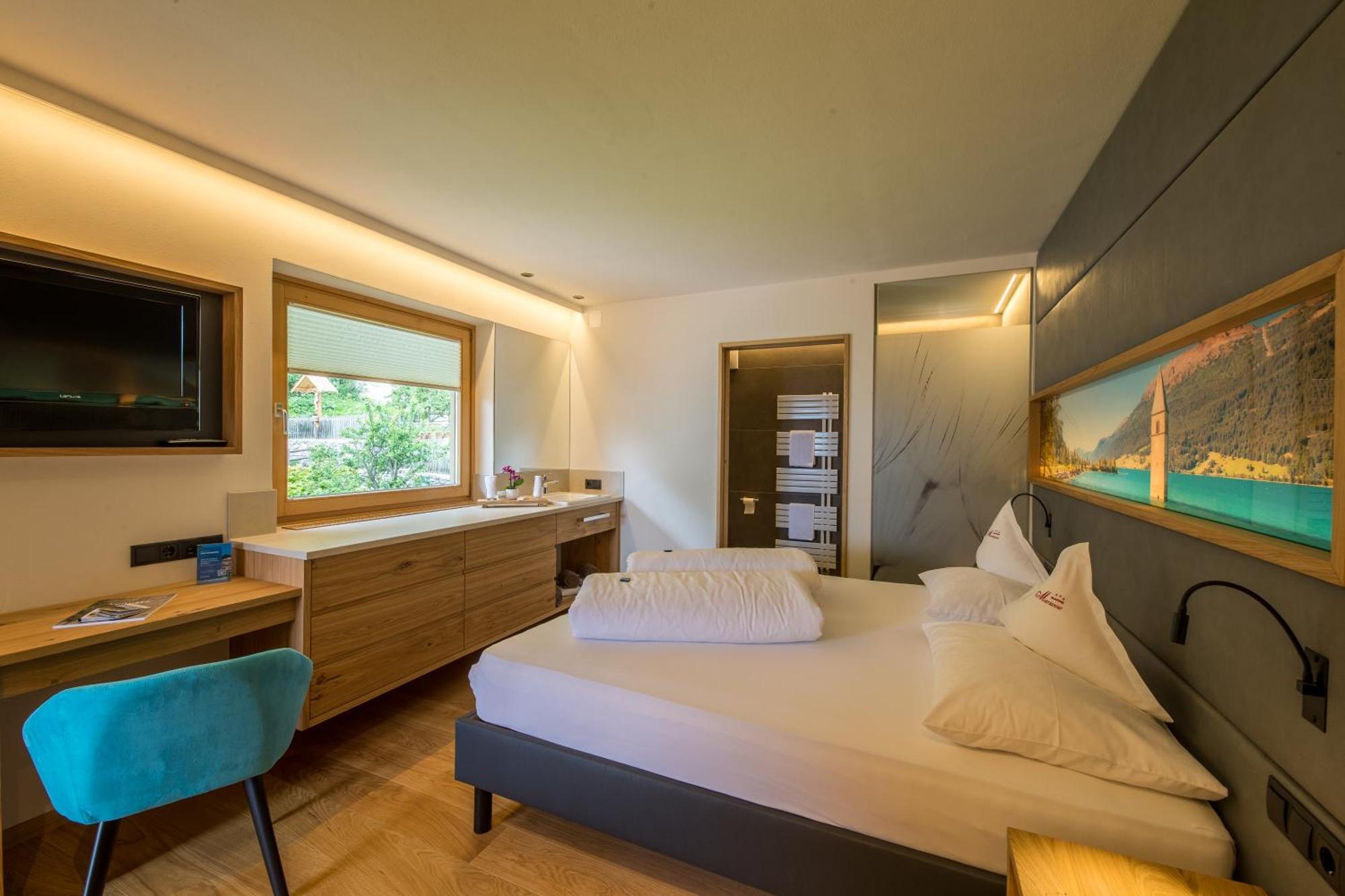 Bed and Breakfast Garni Marianne Malles Venosta Esterno foto