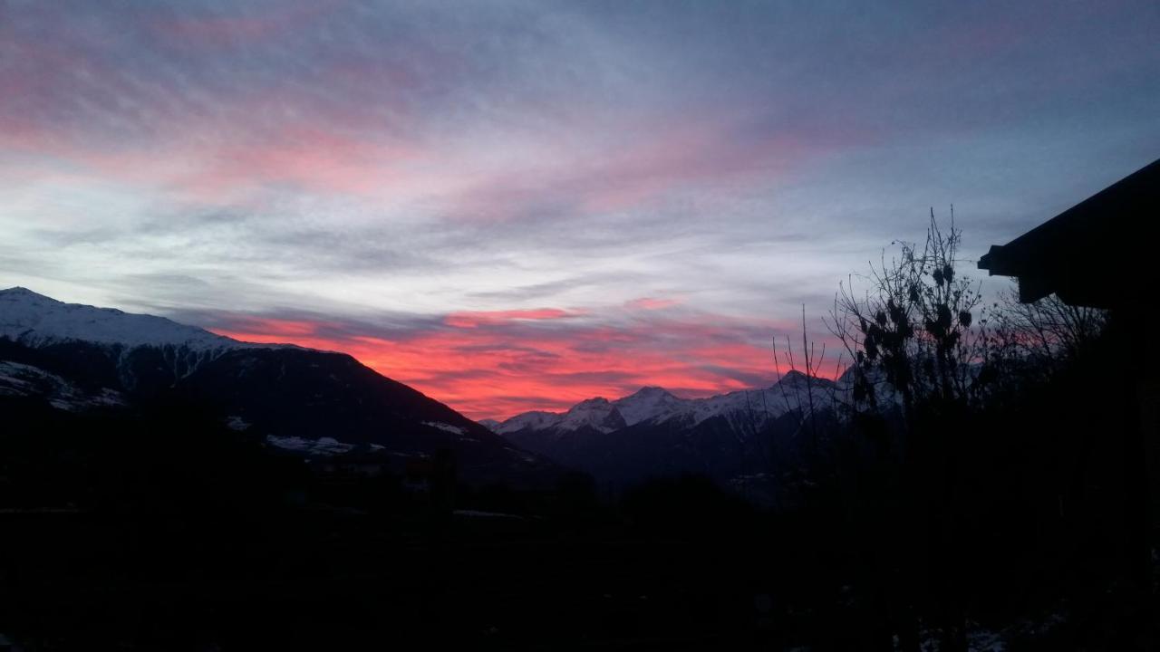 Bed and Breakfast Garni Marianne Malles Venosta Esterno foto